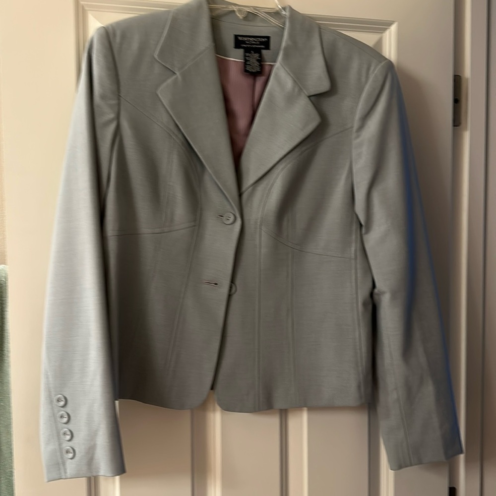 Worthington Works stretch separates gray jacket in size 8.